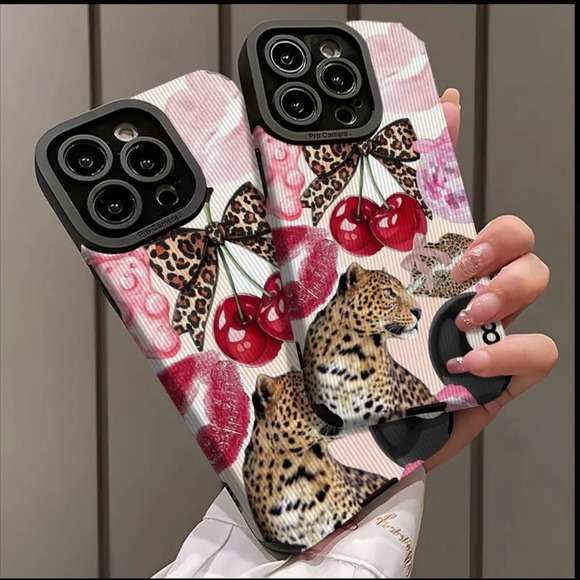Apple iPhone Phone Case PU Leather Vertical Grain Leopard Cherry Lips Theme - Picture 3 of 3